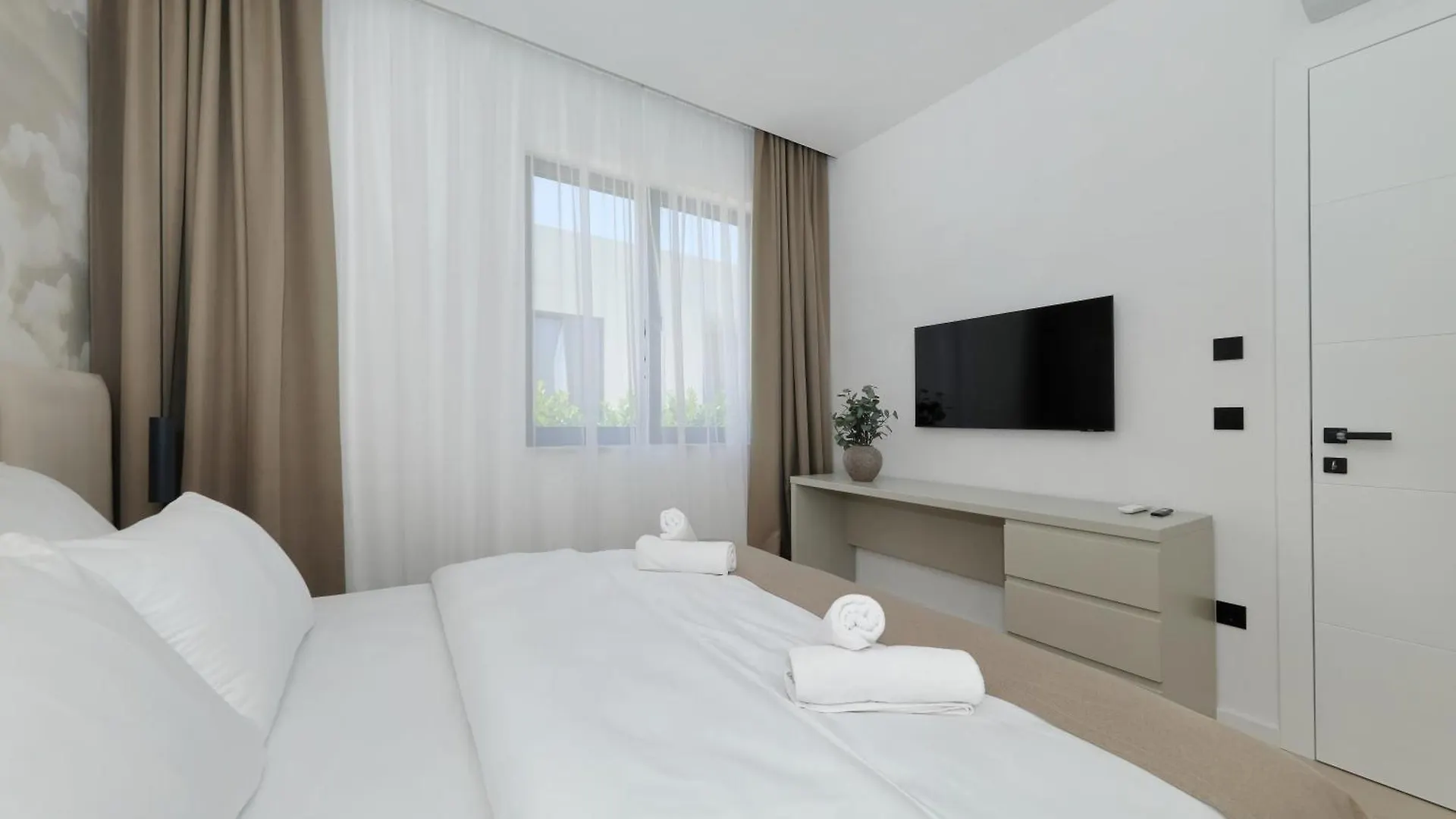 Cloud 9 D4 Vila Tkon Villa