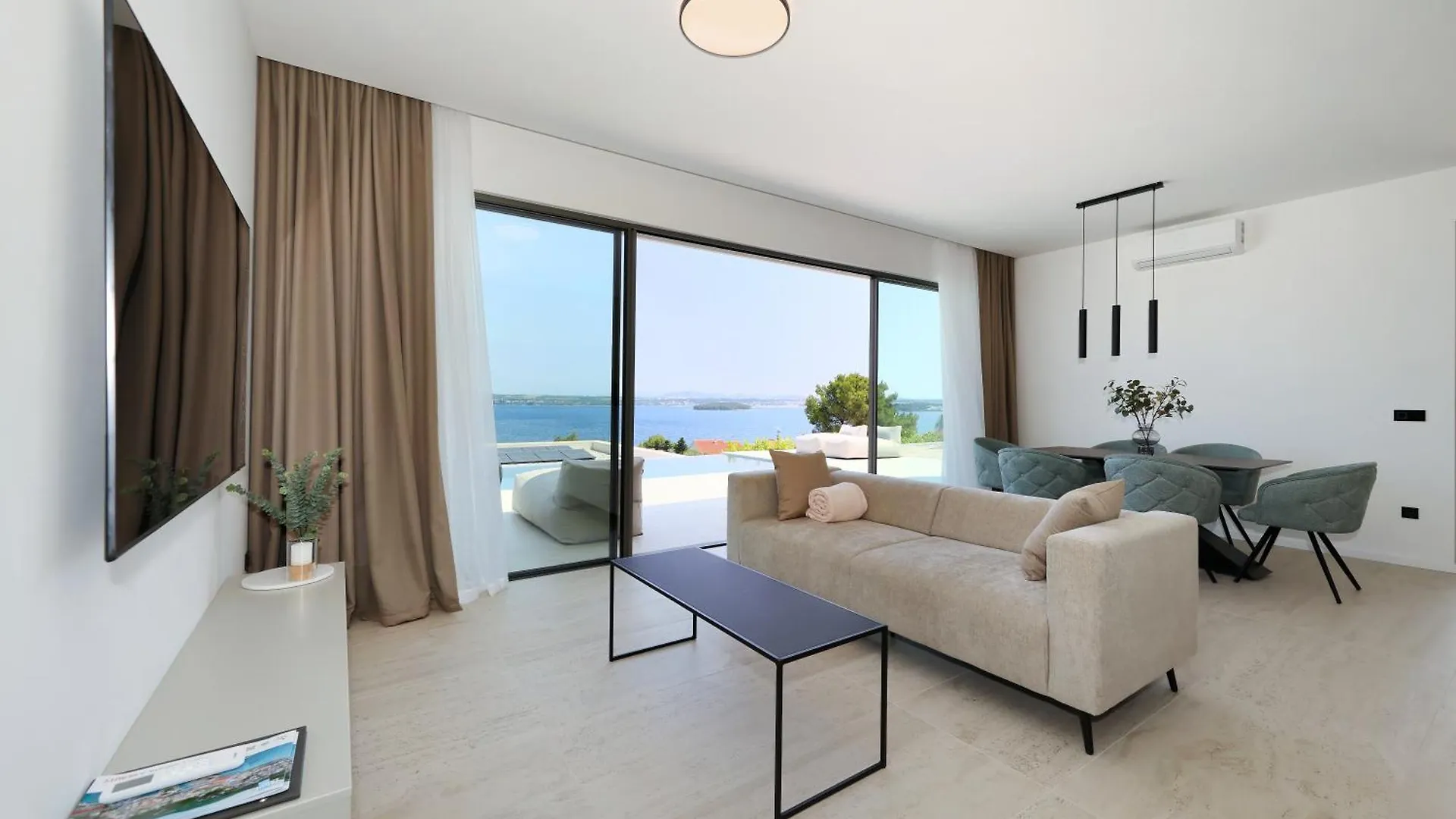 Cloud 9 D4 Vila Tkon Villa